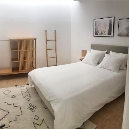 Accommodation In Sesimbra - Two Double Bedroom Exterior photo