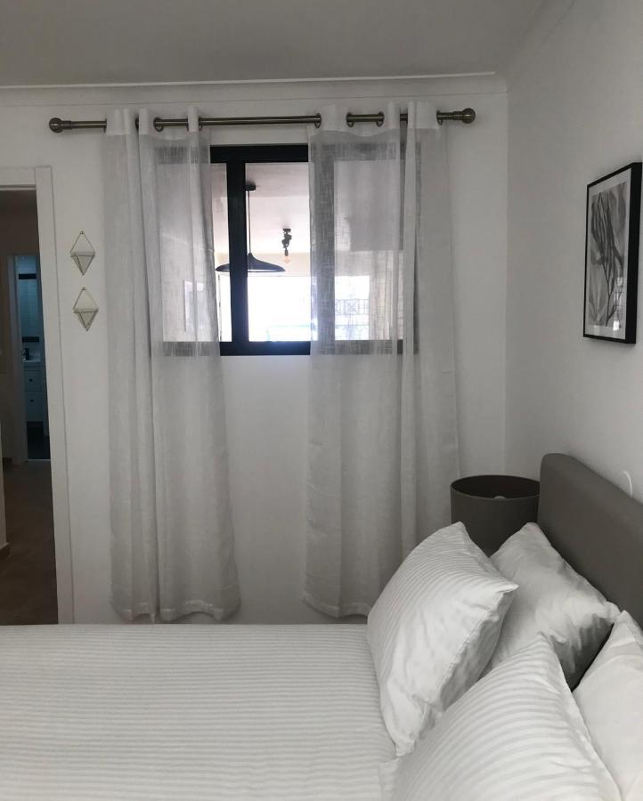 Accommodation In Sesimbra - Two Double Bedroom Exterior photo